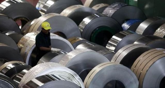 pemerintah_siapkan_langkah_tekan_baja_impor_dan_dorong_investasi_nasional