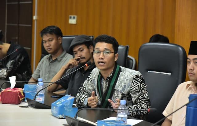 peringati_hari_pahlawan_hmi_medan_generasi_dihadapkan_penjajahan_kolonialisme_baru