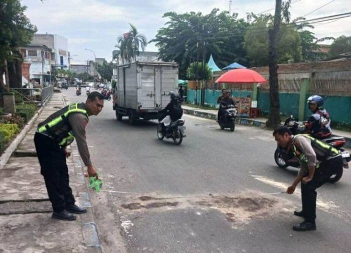 diduga_tersenggol_truk_irt_di_lubuk_pakam_meninggal_dunia_saat_dirawat