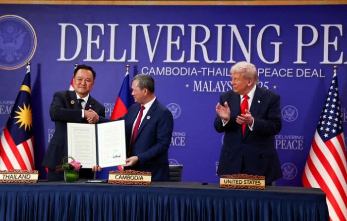 donald_trump_bakal_hubungi_thailand_dan_kamboja_untuk_akhiri_konflik_yang_memanas