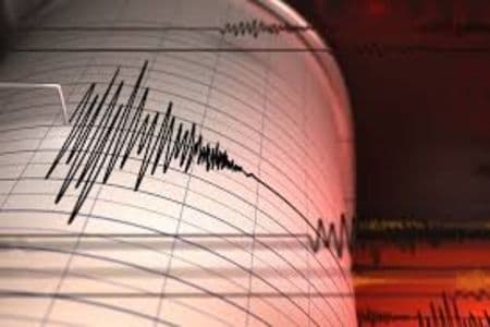 gempa_m_47_guncang_solok_dini_hari_dipicu_aktivitas_sesar_sumani