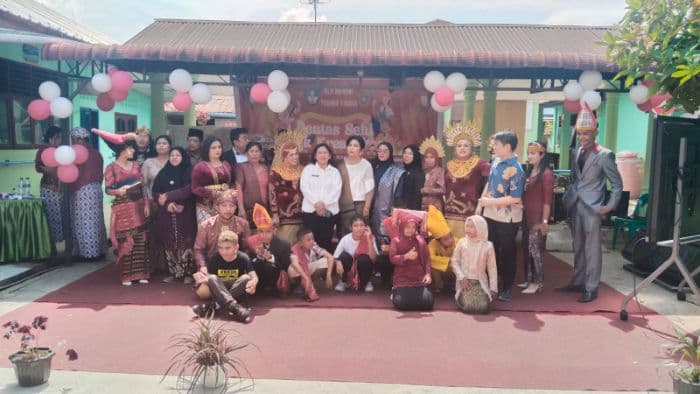 pensi_slbn_tebing_tinggi_tampilkan_kreativitas_siswa_difabel_sambut_hari_disabilitas_internasional