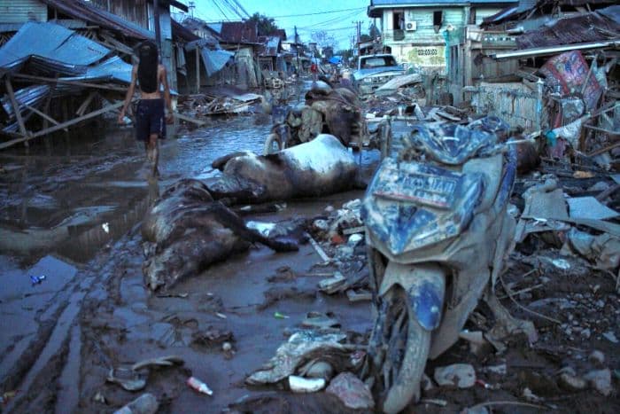 update_banjir_bandang_dan_longsor_di_sumatera_967_tewas_262_hilang