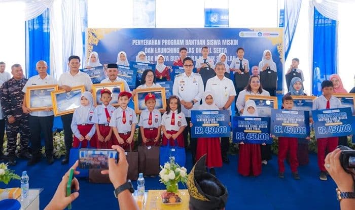 wali_kota_medan_guru_kunci_wujudkan_indonesia_emas_2045