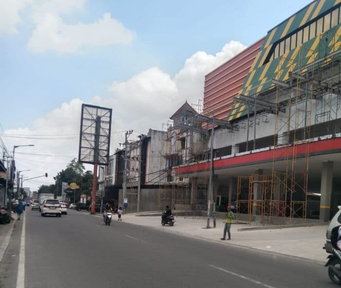 irian_buka_loker_warga_berharap_utamakan_putraputri_setempat_