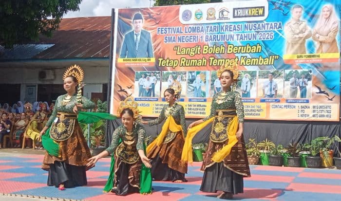 sma_negeri_1_barumun_tampilkan_26_tim_siswa_dalam_lomba_tari_kreasi_nusantara_2026