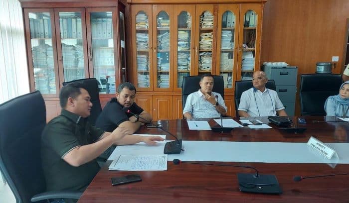 tak_hadiri_rdp_dprd_medan_kesal_dengan_sikap_camat_medan_kota_