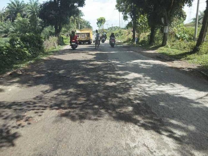 _dprd_simalungun_temukan_dugaan_pungli_truk_melintas_di_perdagangan