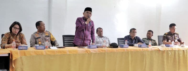 rapat_penanganan_banjir_warga_serbelawan_minta_aksi_bupati_simalungun
