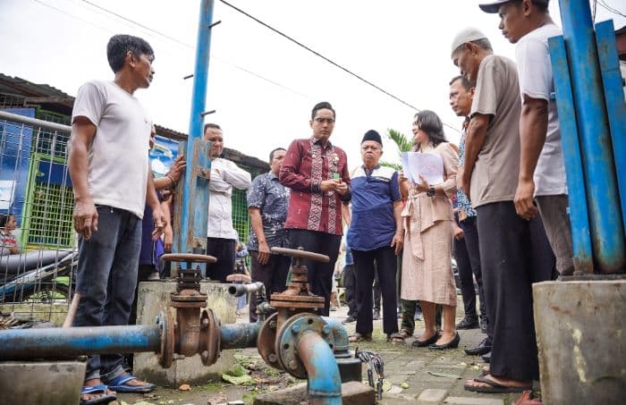 rico_waas_janji_segera_perbaiki_perangkat_pompa_air_di_jalan_denai_