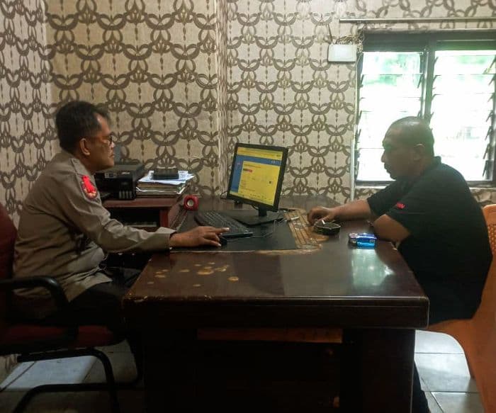 rumah_wartawan_di_langkat_dilempar_bom_molotov