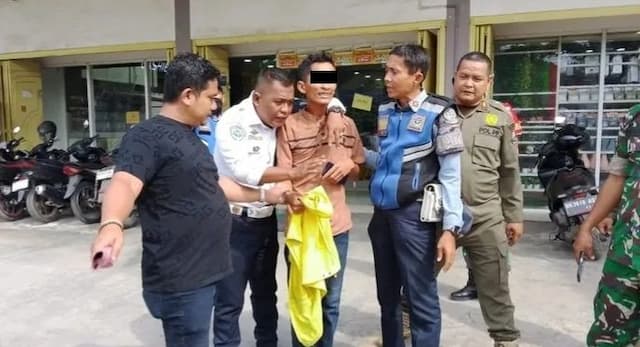 enam_jukir_liar_ditertibkan_di_lubuk_pakam_pemkab_deli_serdang_perangi_pungli_parkir