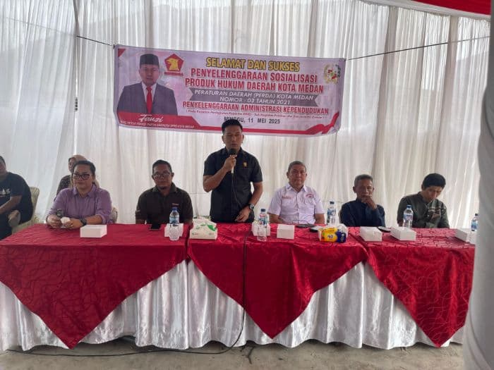blangko_ktp_kosong_warga_medan_keluhkan_sulitnya_urus_adminduk