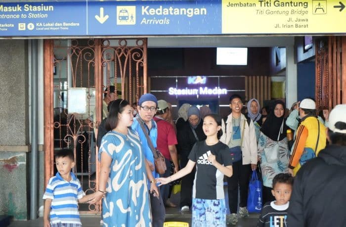 libur_panjang_waisak_kai_sumut_catat_33791_tiket_terjual