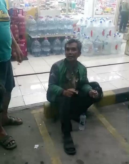 antar_orderan_makanan_ojol_dibegal_pakai_sajam_di_medan_tuntungan