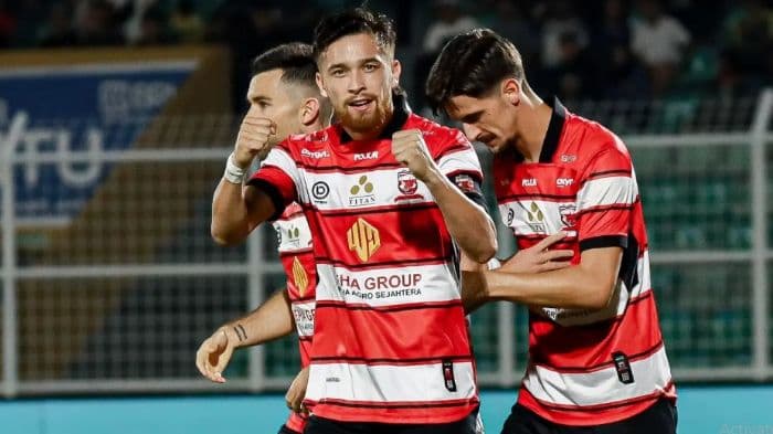 babak_pertama_super_league_bhayangkara_fc_vs_madura_united_01_gol_cepat_jordy_wehrmann_jadi_pembeda