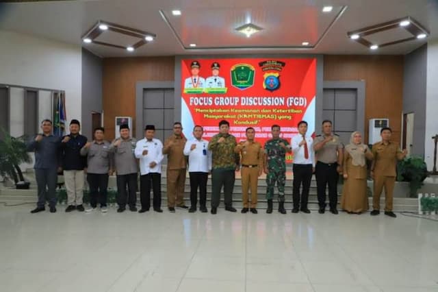 badan_kesbangpol_labura_gelar_fgd_narkoba