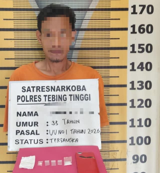 polisi_ringkus_pria_pembawa_138_gram_sabu_di_spbu_kampung_lalang