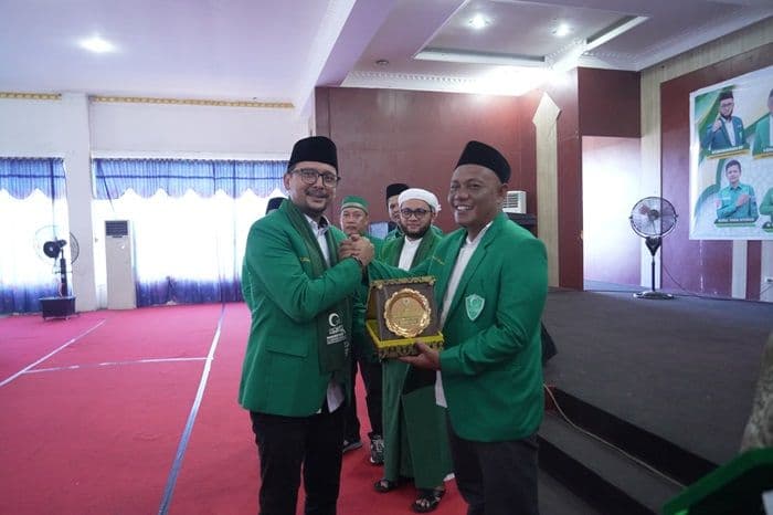 bupati_labusel_hadiri_pelantikan_pengurus_al_jamiyatul_washliyah_dan_gp_washliyah_periode_20252030