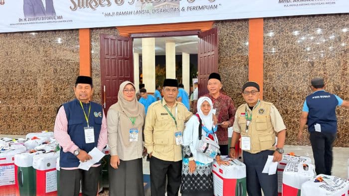 jemaah_haji_sergai_tiba_di_tanah_air_satu_orang_dirawat_di_rsud_sultan_sulaiman