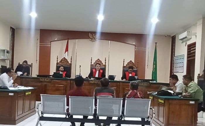 sidang_sengketa_lahan_di_tapteng_alot_hingga_tengah_malam_saksi_bantah_teken_surat_jual_beli
