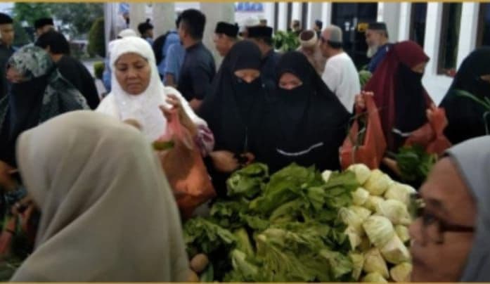 besok_ada_pasar_sayur_gratis_di_masjid_al_hidayah_lubuk_pakam