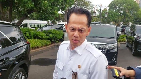 prabowo_perintahkan_bappisus_awasi_ketat_program_pembangunan