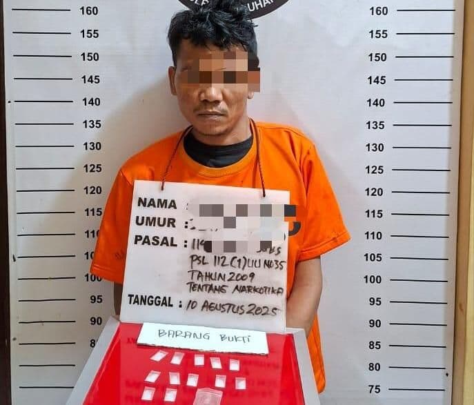 satres_narkoba_polres_labuhanbatu_bekuk_pengedar_sabu_di_pajak_hongkong