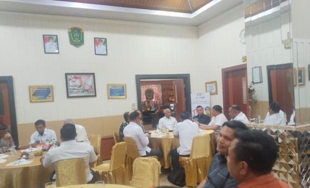 di_tengah_polemik_sukarame_forkopimda_labura_bertemu_petinggi_agrinas
