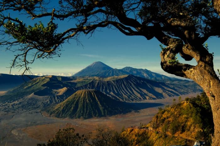 tnbts_masuk_tiga_besar_taman_nasional_terindah_di_dunia