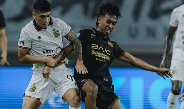 dewa_united_vs_bhayangkara_berakhir_imbang_22_
