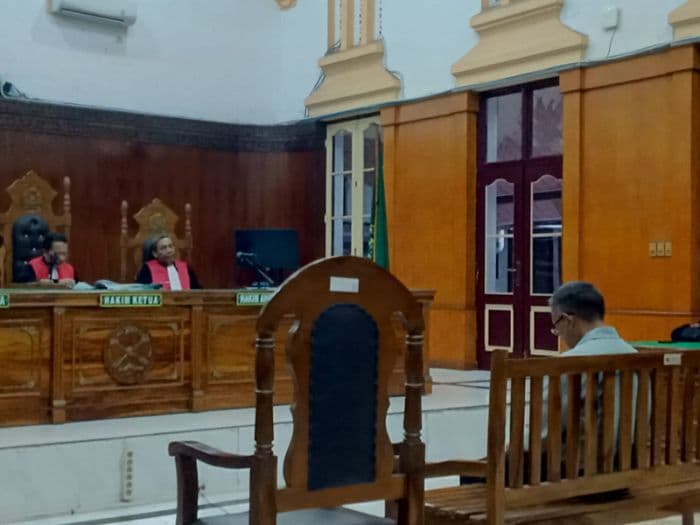 eks_direktur_pelaksana_pt_inalum_divonis_tujuh_tahun_penjara_kasus_korupsi_rp141_miliar