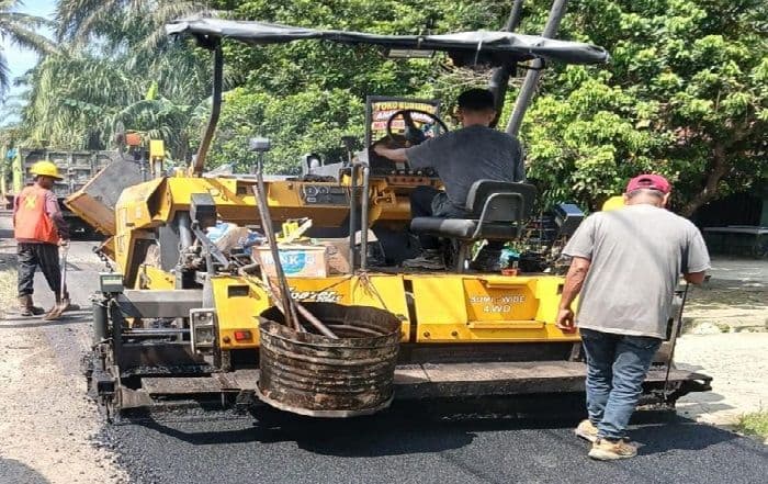 jalan_traktor_binjai_selesai_diaspal_anggaran_capai_rp805_juta