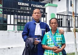 kisah_petani_58_tahun_di_samosir_dari_dakwaan_pengancaman_hingga_vonis_bebas_yang_pulihkan_nama_baik_