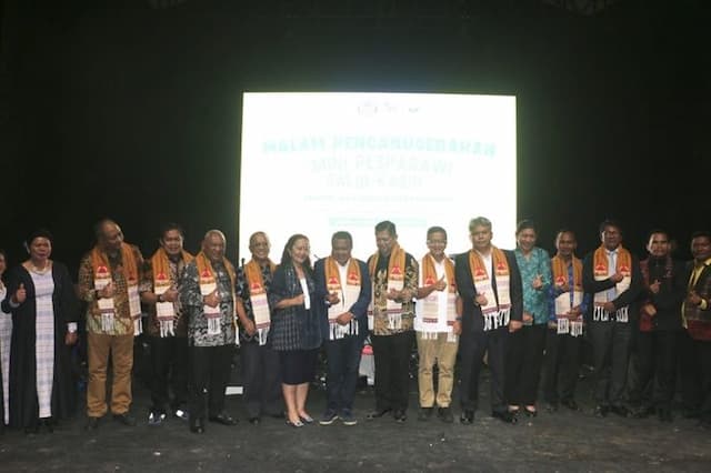 anggota_dpr_lamhot_sinaga_tahun_depan_pesparawi_nasional_akan_digelar_di_salib_kasih_taput
