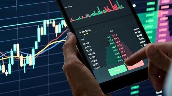 bumi_melonjak_198_saham_bakrie_group_jadi_top_gainer_dan_sorotan_pasar