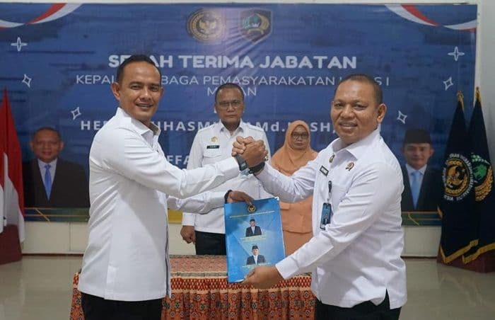 fonika_affandi_resmi_pimpin_lapas_kelas_i_tanjung_gusta_medan_gantikan_herry_suhasmin