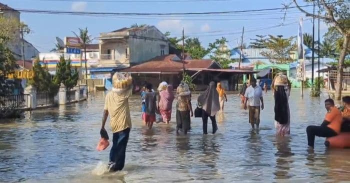 pemkab_langkat_diminta_tambah_pompa_air_untuk_atasi_banjir_di_tanjungpura