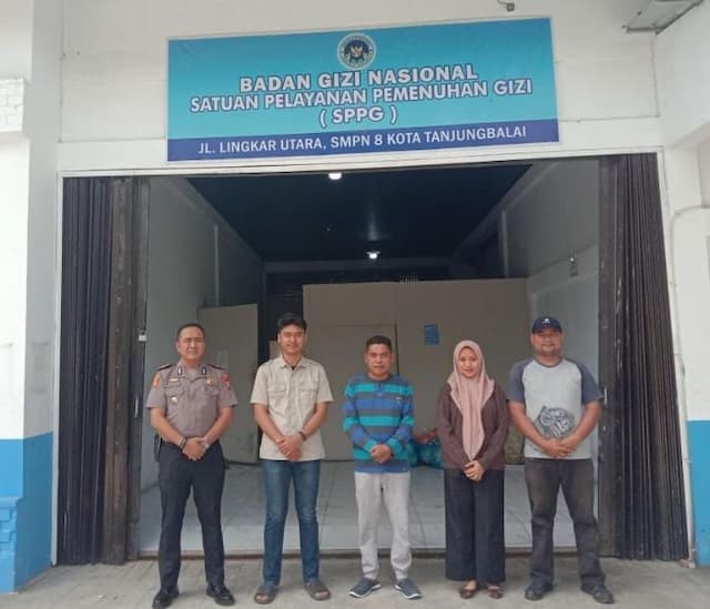 polsek_teluk_nibung_tinjau_sppg_siporipori_untuk_jaga_kamtibmas_dan_dukung_asta_cita