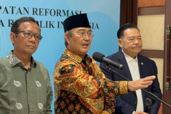 wacana_pengangkatan_kapolri_tidak_melalui_dpr_begini_respons_komisi_reformasi_polri