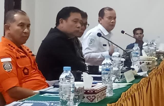 wali_kota_sibolga_mangkir_dari_rapat_tanggap_darurat_bencana_ketua_komisi_v_dpr_dongkol_