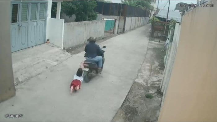 polisi_kantongi_identitas_pelaku_pencurian_yang_menyeret_bocah_9_tahun_di_marelan