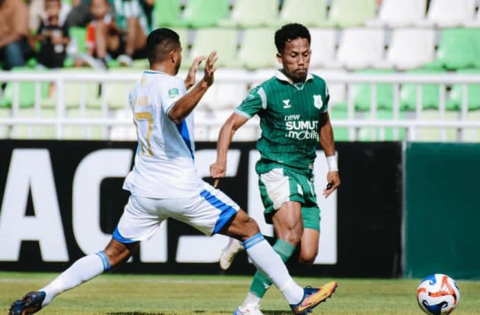 saddam_hi_tenang_psms_medan_alami_cedera_ringan_kondisi_stabil_pasca_benturan_lawan_adhyaksa_fc