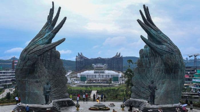 seluruh_pegawai_oikn_mulai_berkantor_di_ikn_maret_2025