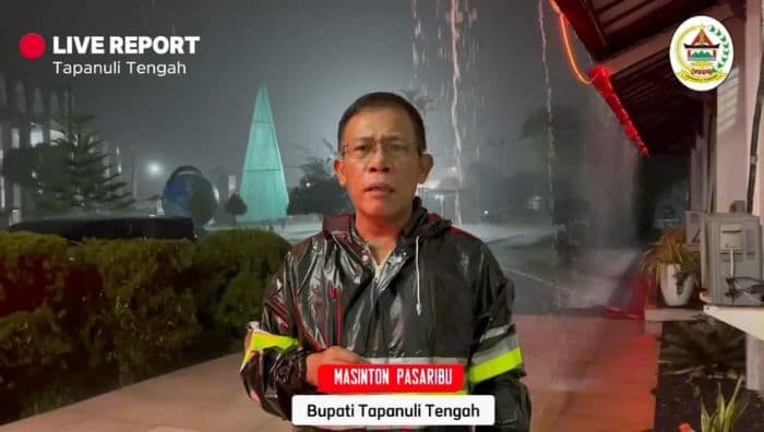 bupati_masinton_ungkap_penyebab_banjir_tapteng