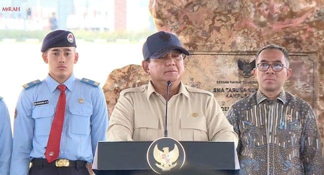 prabowo_minta_harga_dan_stok_pangan_di_sumatera_tetap_terjaga