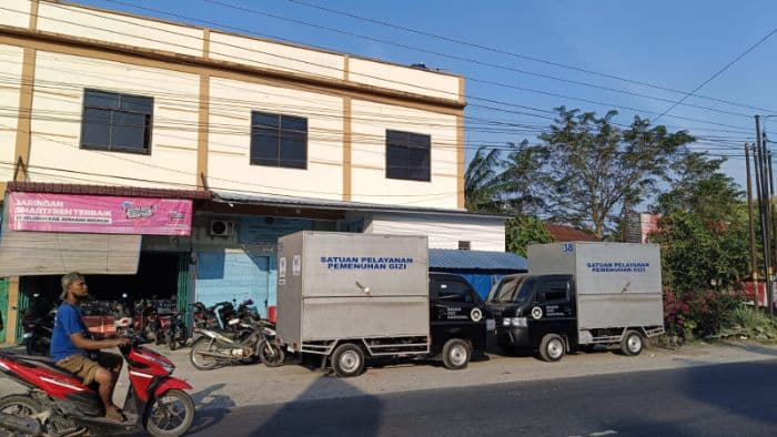sppg_di_sei_rampah_sergai_diduga_buang_limbah_ke_drainase