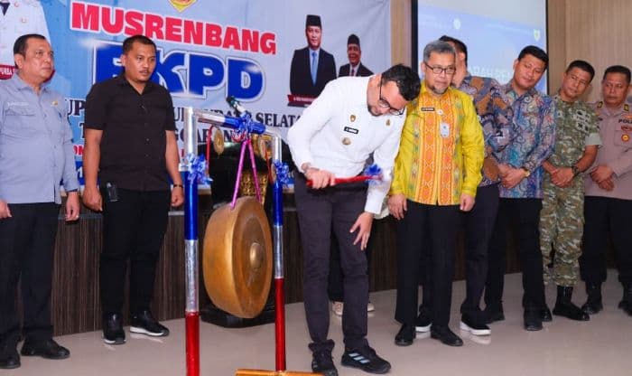 bupati_labusel_buka_musrenbang_rkpd_2027_fokus_transformasi_ekonomi_dan_pariwisata