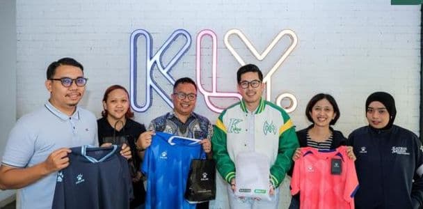 harga_jersey_baru_timnas_indonesia_dari_kelme_jelang_peluncuran_di_gbk_