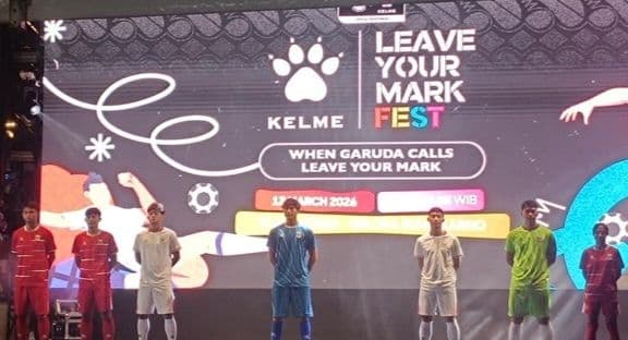 kelme_rilis_jersey_baru_timnas_indonesia_harga_mulai_rp749_ribu_